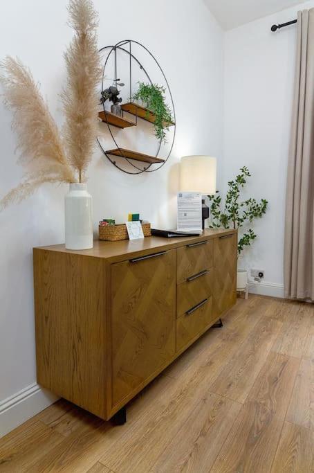 The Stylish 3-Bedroom Maisonette Retreat Stirling Exterior foto