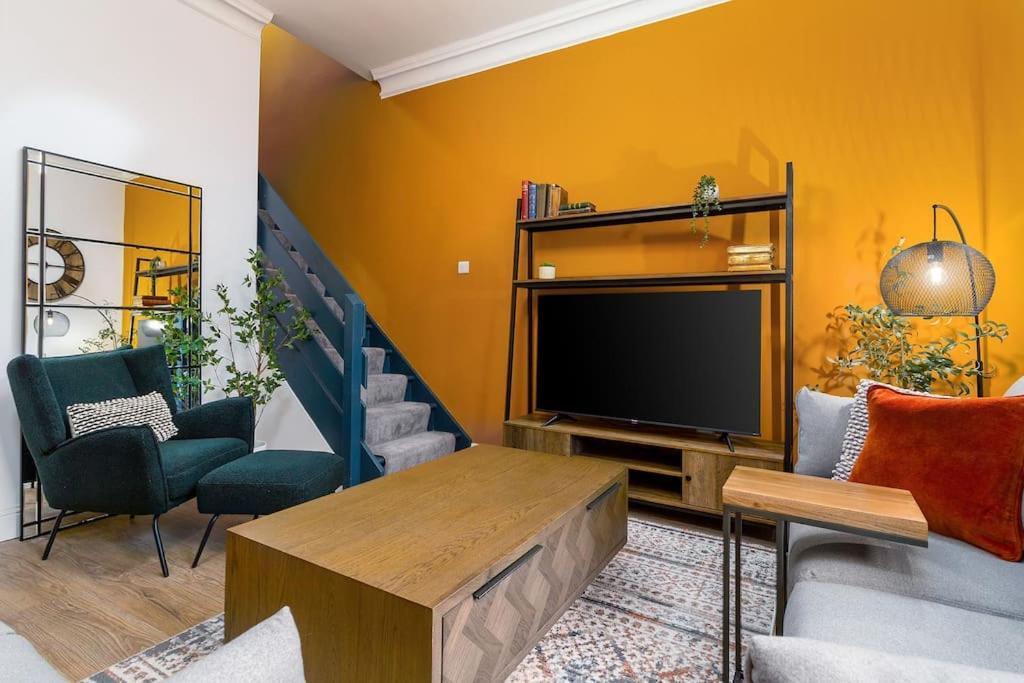 The Stylish 3-Bedroom Maisonette Retreat Stirling Exterior foto